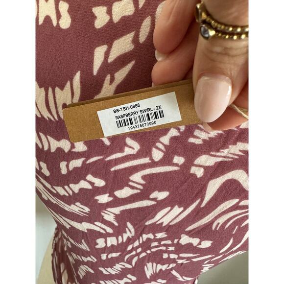 NWT SKIMS Raspberry Swirl Bodysuit‎ size 2x - Picture 3 of 4